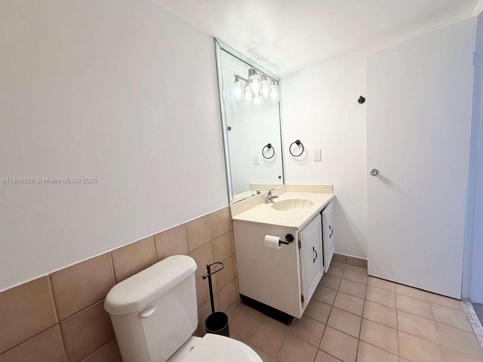 OCEANVIEW PARK CONDO - Residential Lease