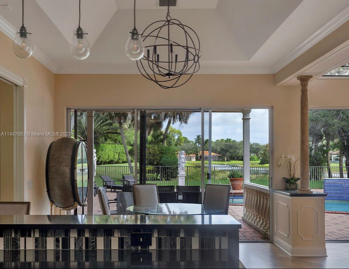 BREAKERS WEST 11 - Residential