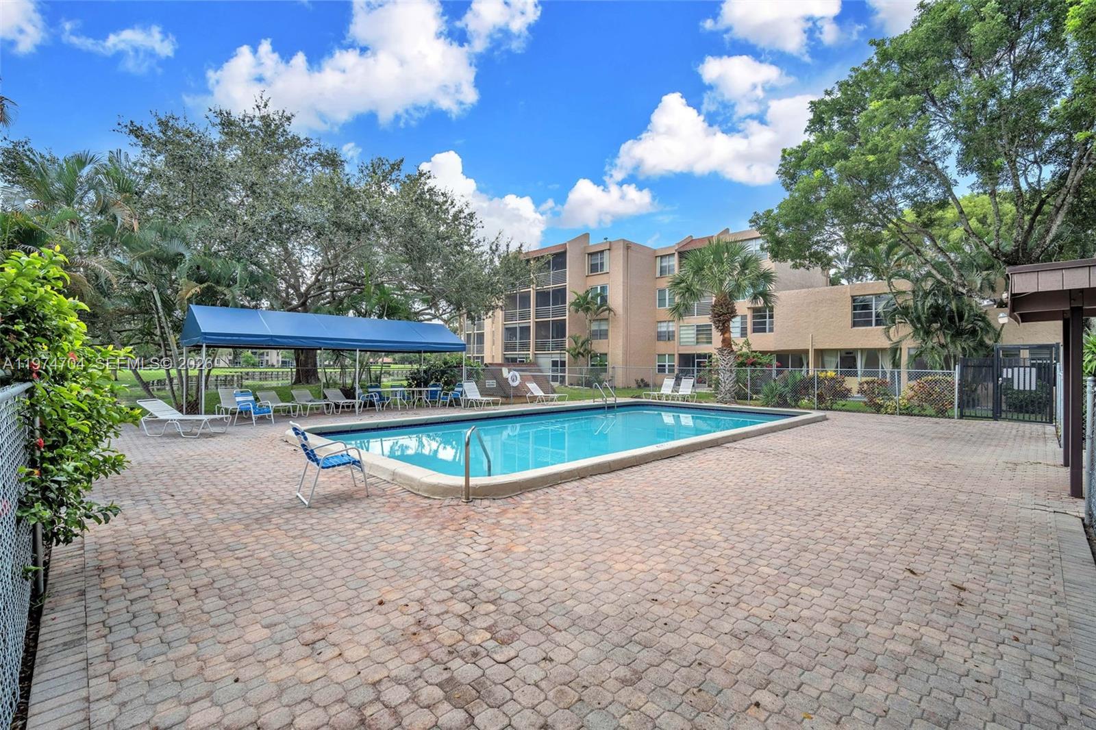 LIVE OAK CONDO TWELVE - Residential Lease