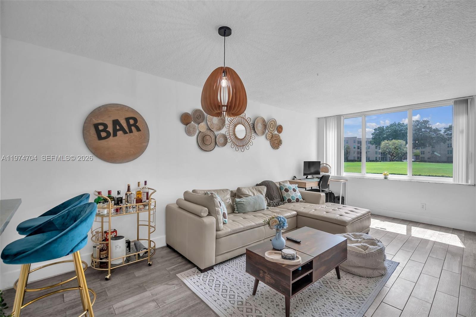 LIVE OAK CONDO TWELVE - Residential Lease