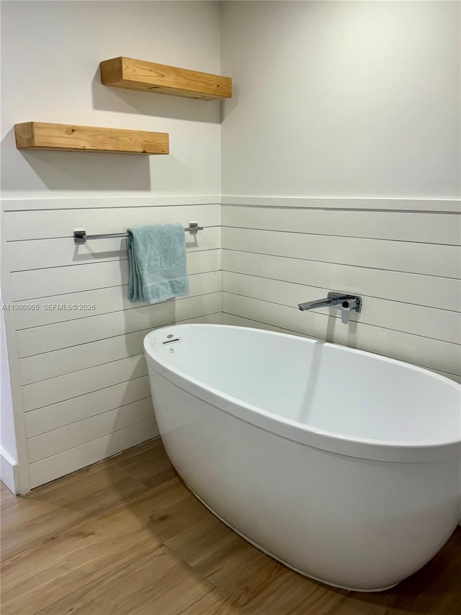 GROVE ISLE CONDO - Residential Lease