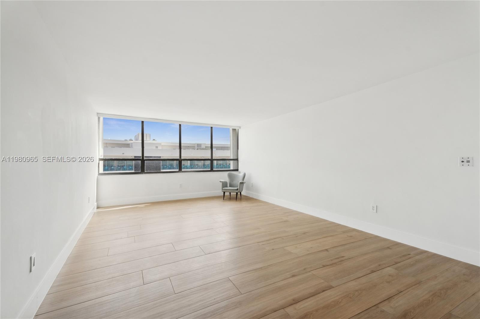 3 Grove Isle Dr C707