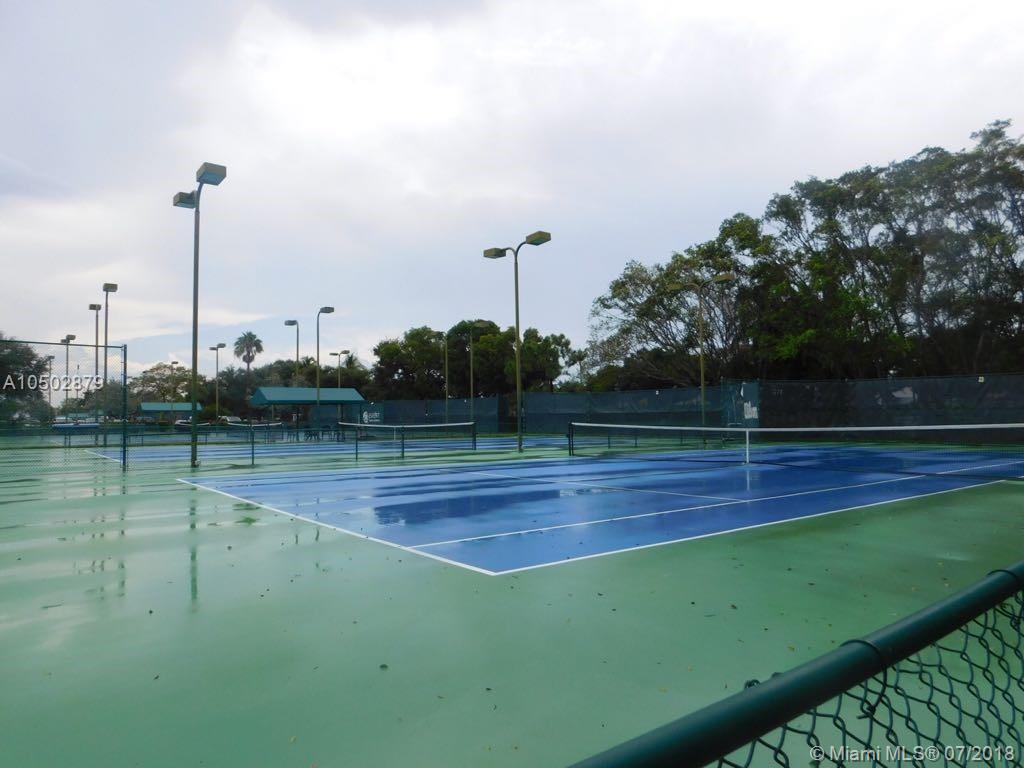 MISSION BAY TR F PH 2 - Residential Lease