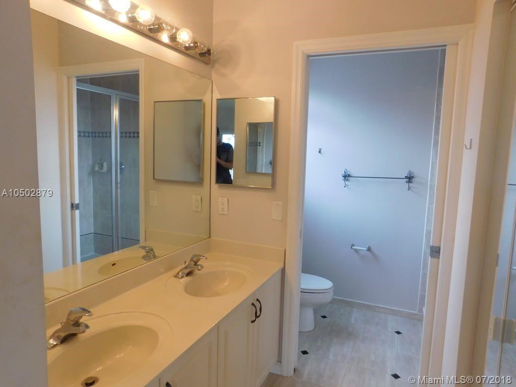 MISSION BAY TR F PH 2 - Residential Lease