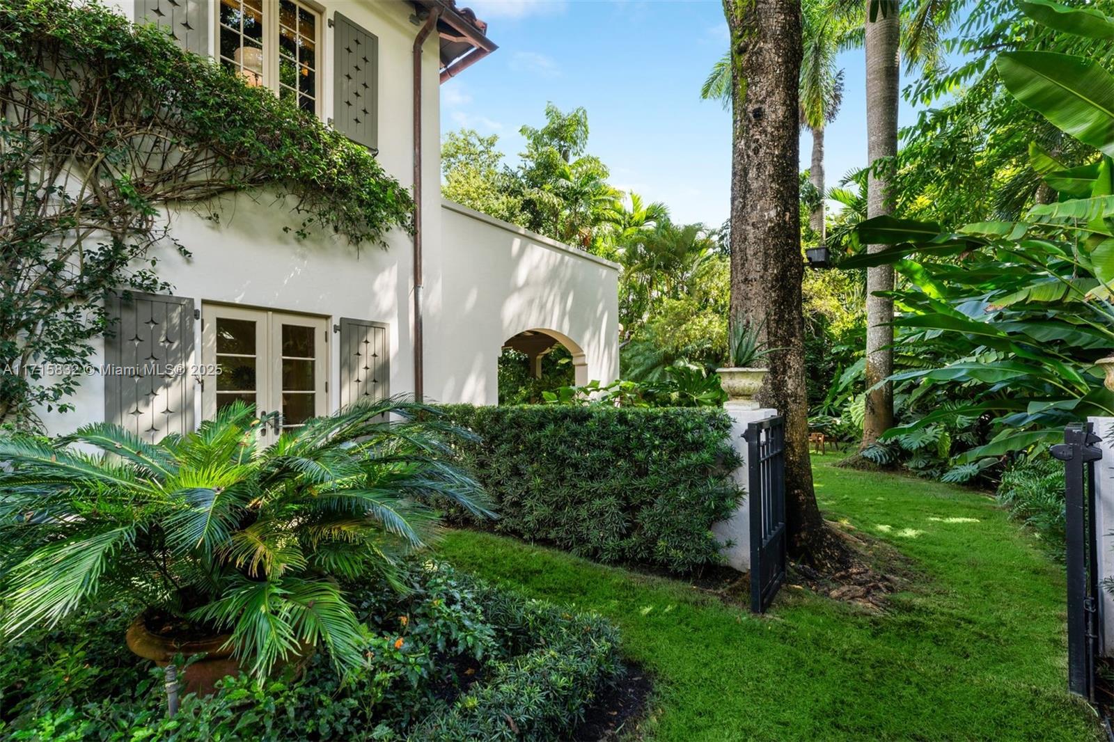 CORAL GABLES SEC C - Residential