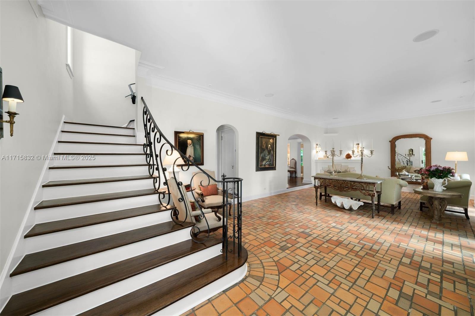 CORAL GABLES SEC C - Residential