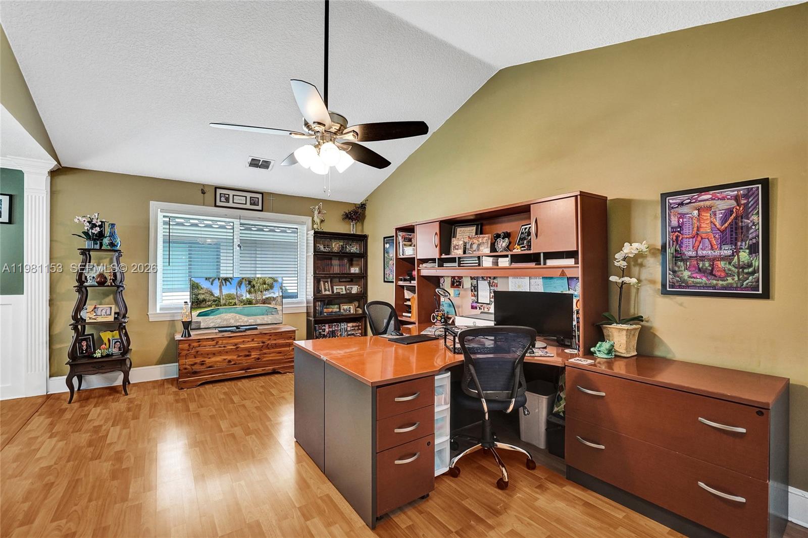 PINE LAKE RIDGE REPLAT - Residential