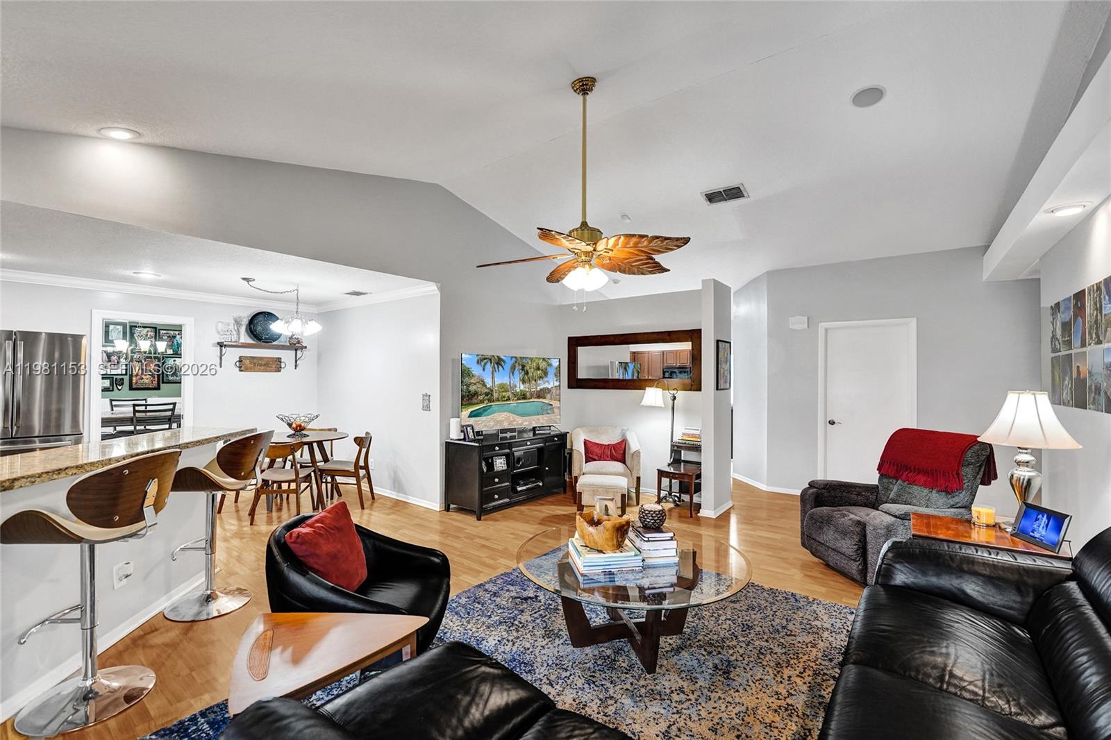 PINE LAKE RIDGE REPLAT - Residential