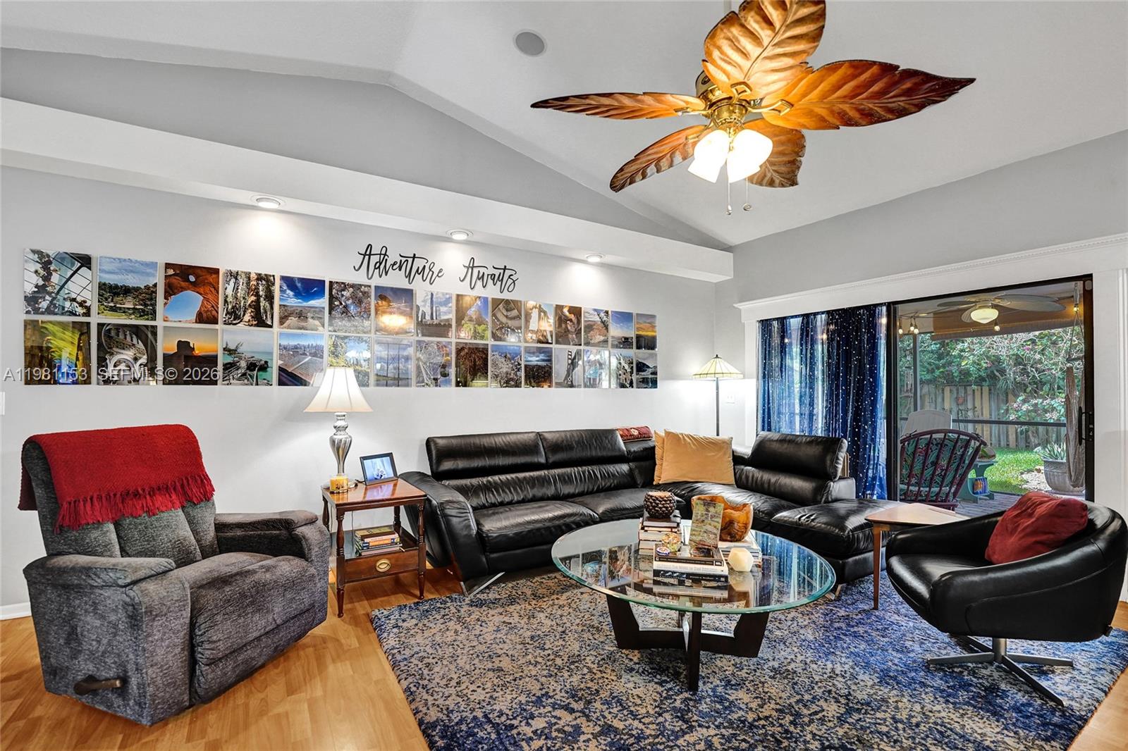 PINE LAKE RIDGE REPLAT - Residential