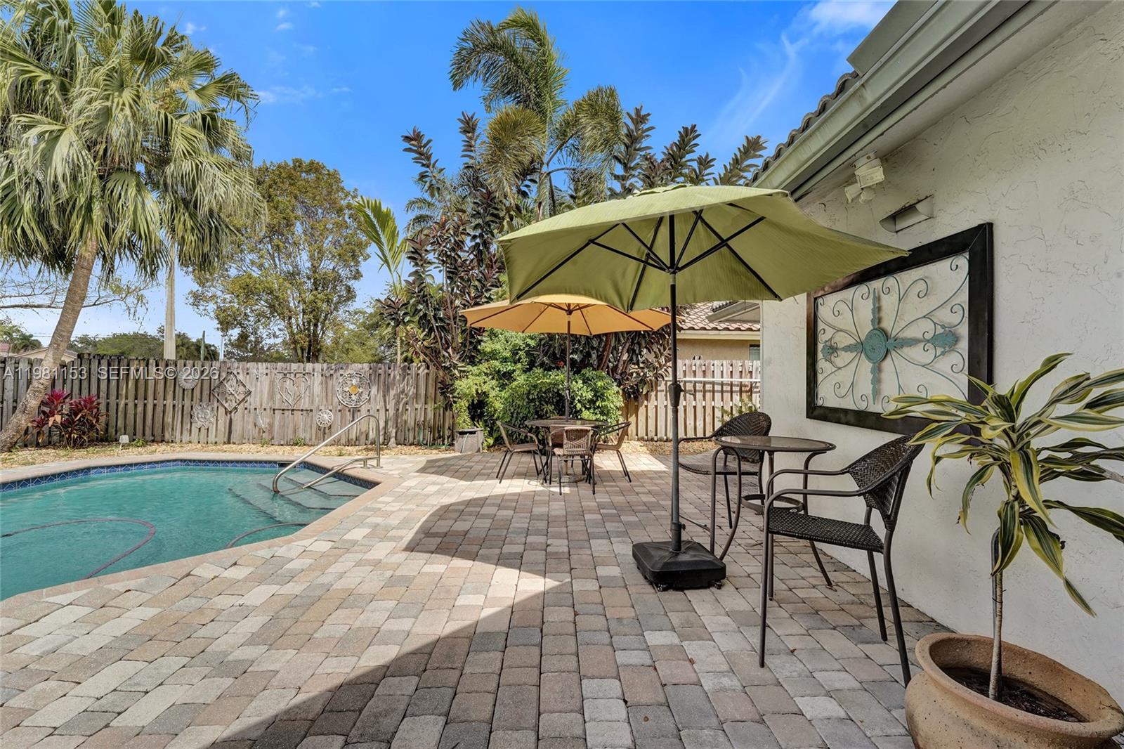 PINE LAKE RIDGE REPLAT - Residential