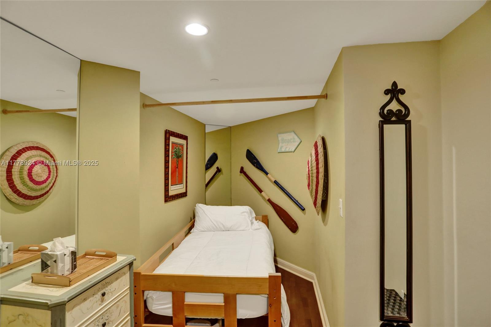 OCEAN TWO CONDO - Residential Lease