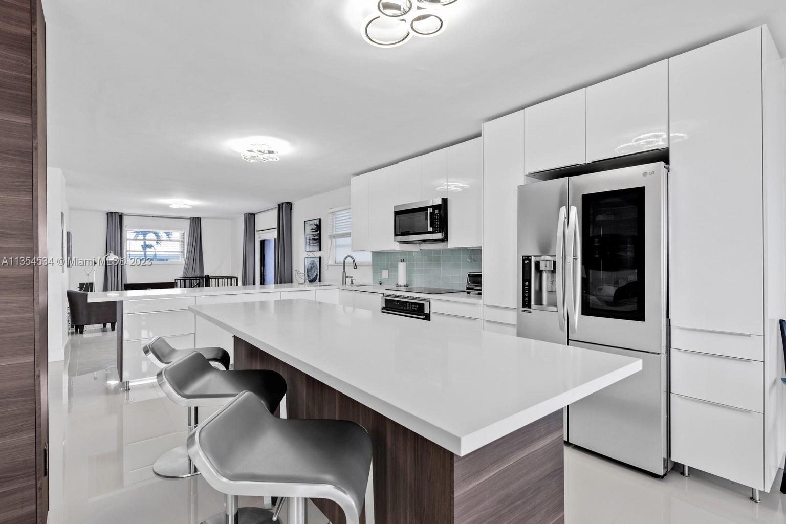 TWIN LAKES 1ST ADD - Residential