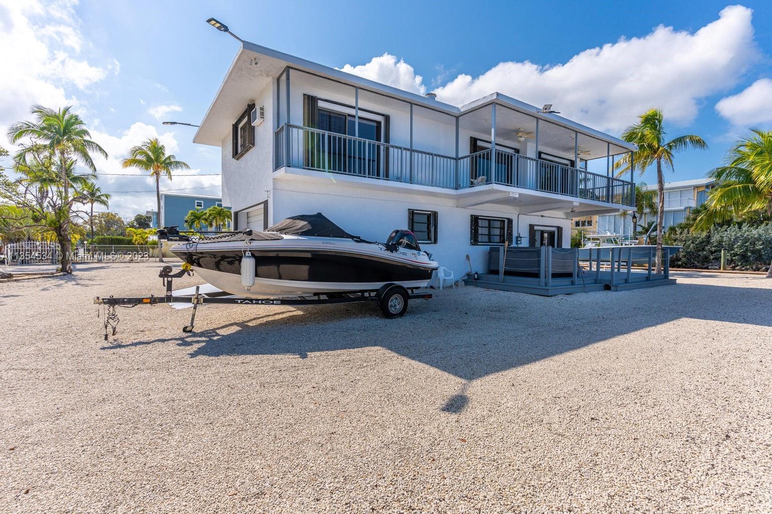 TWIN LAKES 1ST ADD - Residential