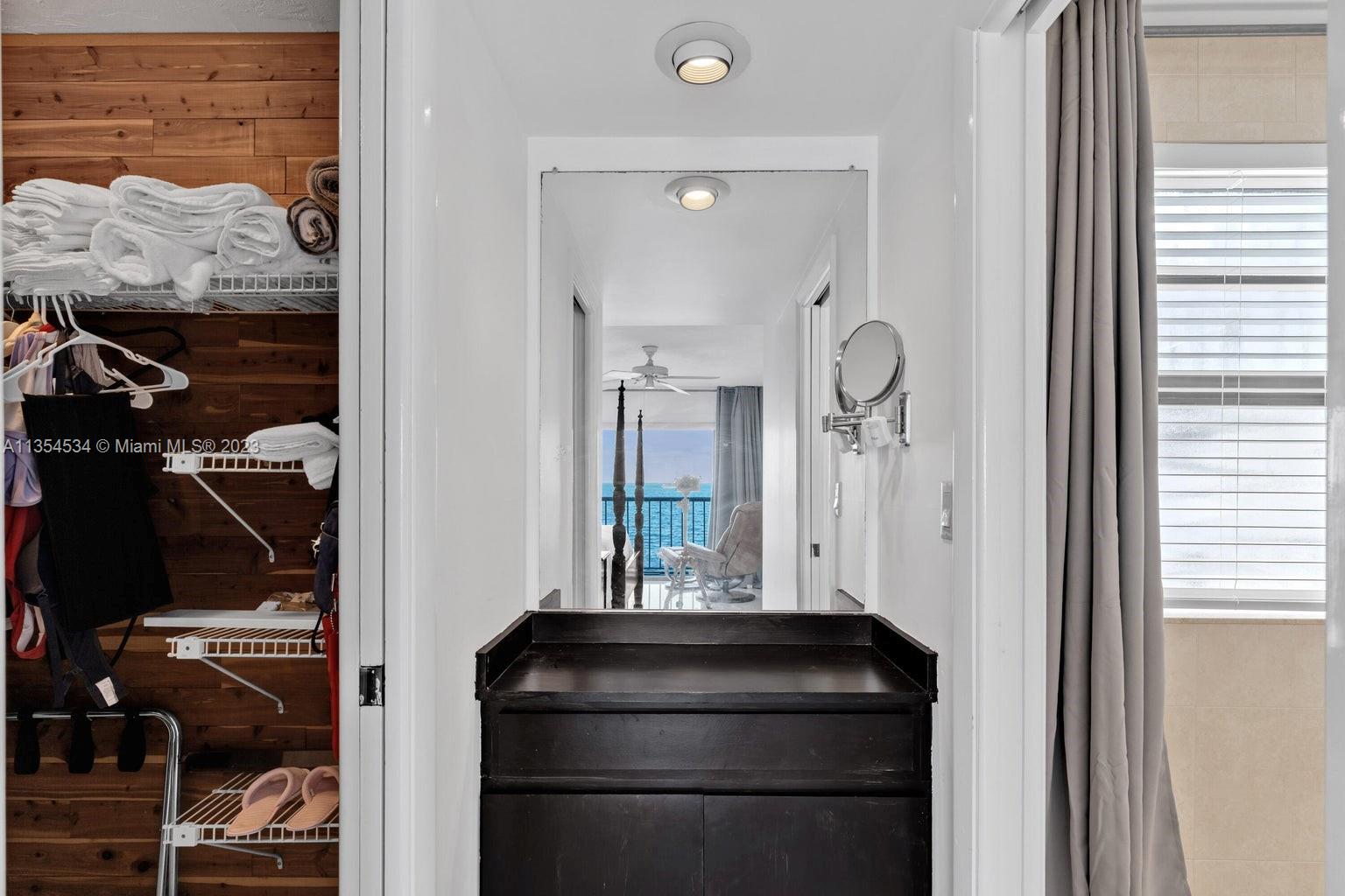 TWIN LAKES 1ST ADD - Residential