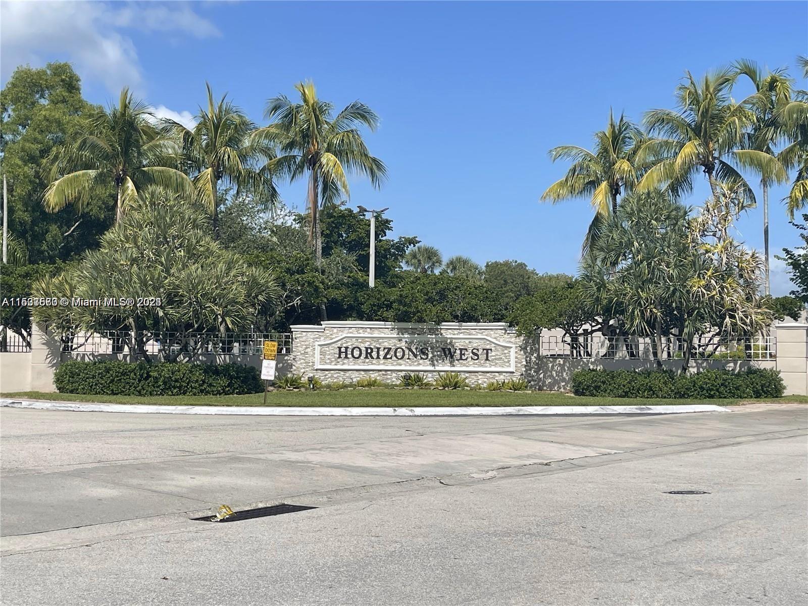 HORIZONS WEST CONDO #4 - Residential Lease