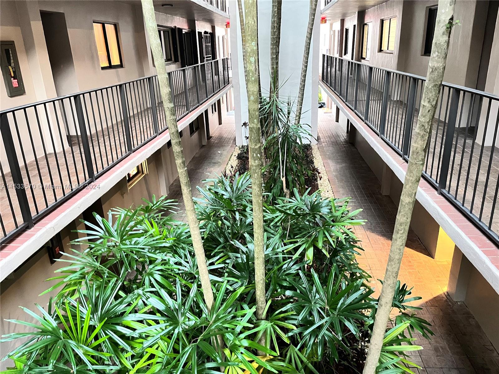 HORIZONS WEST CONDO #4 - Residential Lease