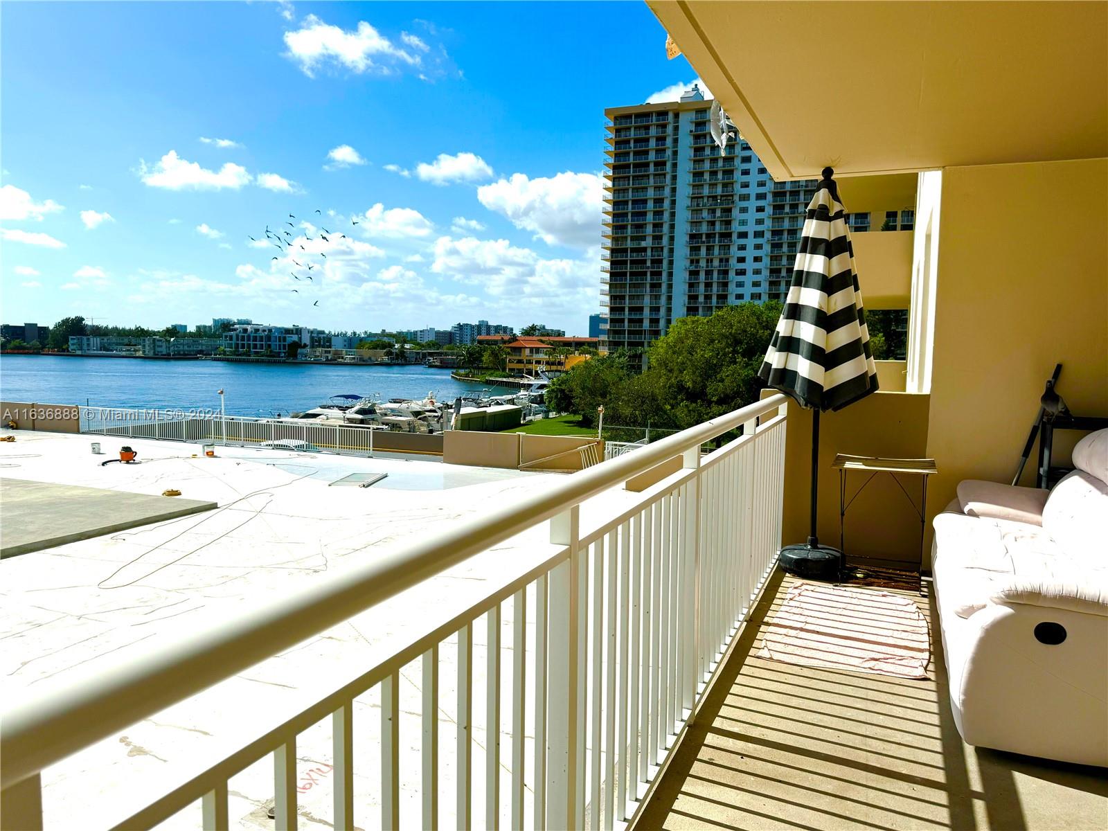 WINSTON TOWERS 100 CONDO - Residential