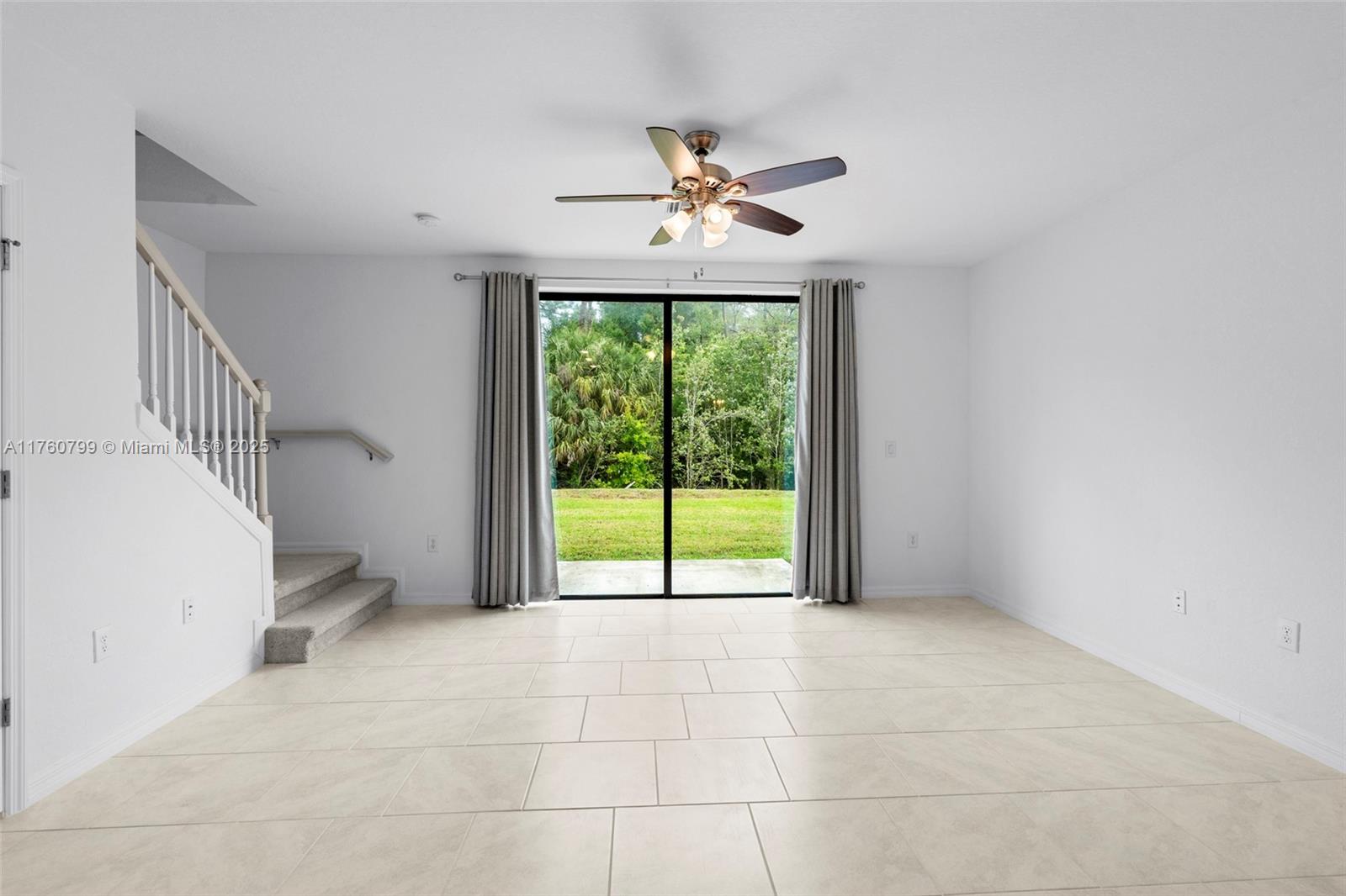 PORTICO - Residential