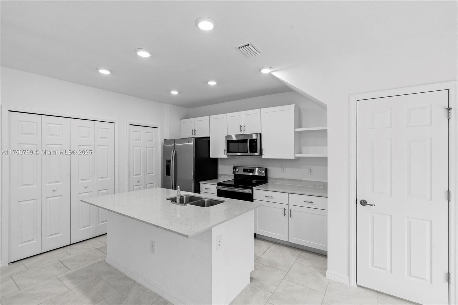 PORTICO - Residential