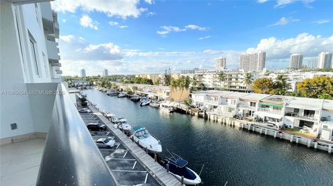 View photos, virtual tours, details... 3703 NE 166th St 602 North Miami Beach FL 33160