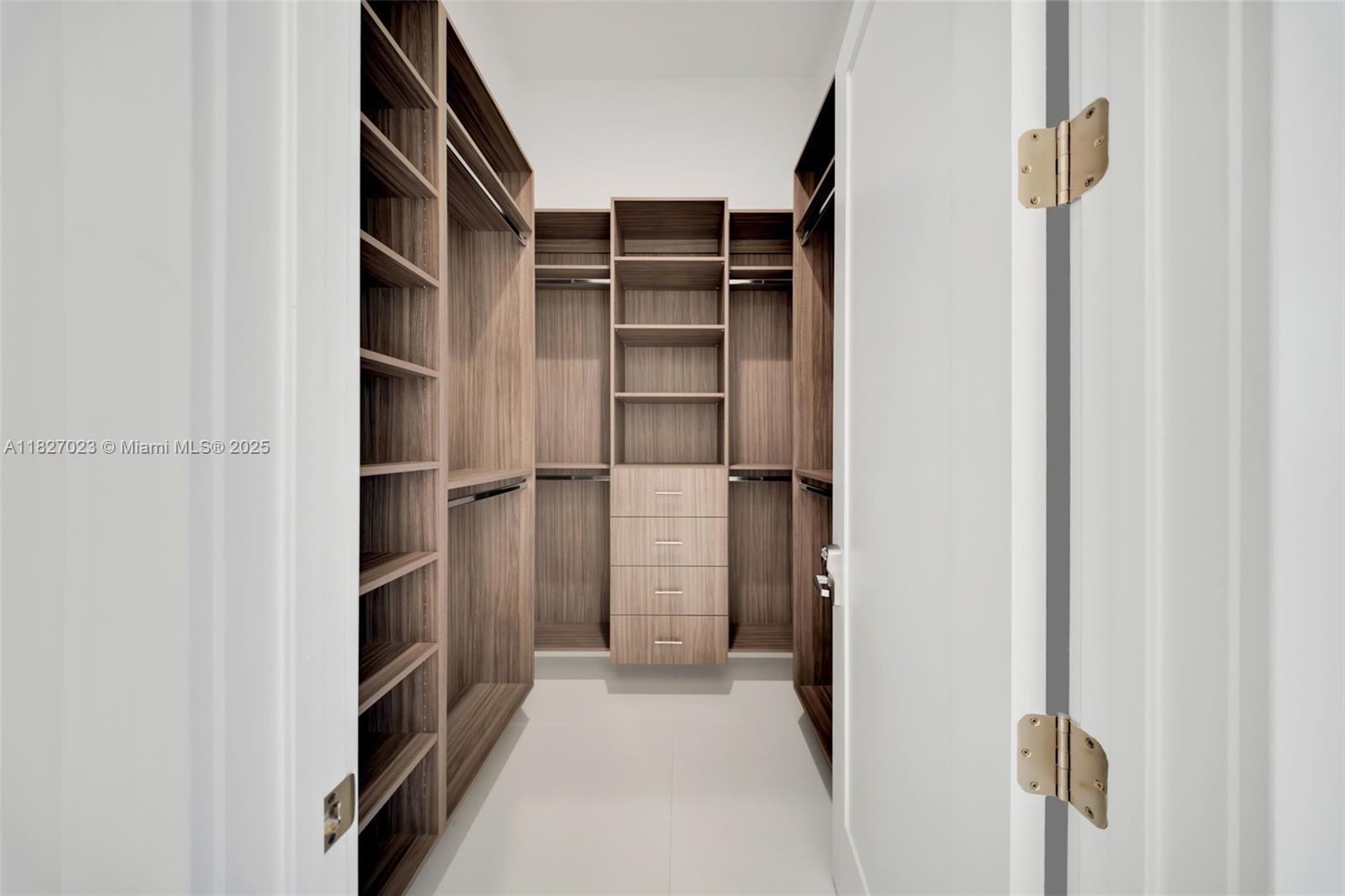 WEST GROVE - Residential Lease