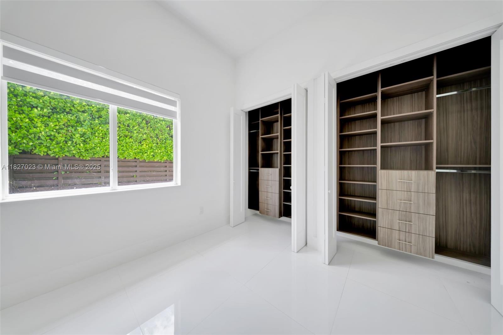 WEST GROVE - Residential Lease