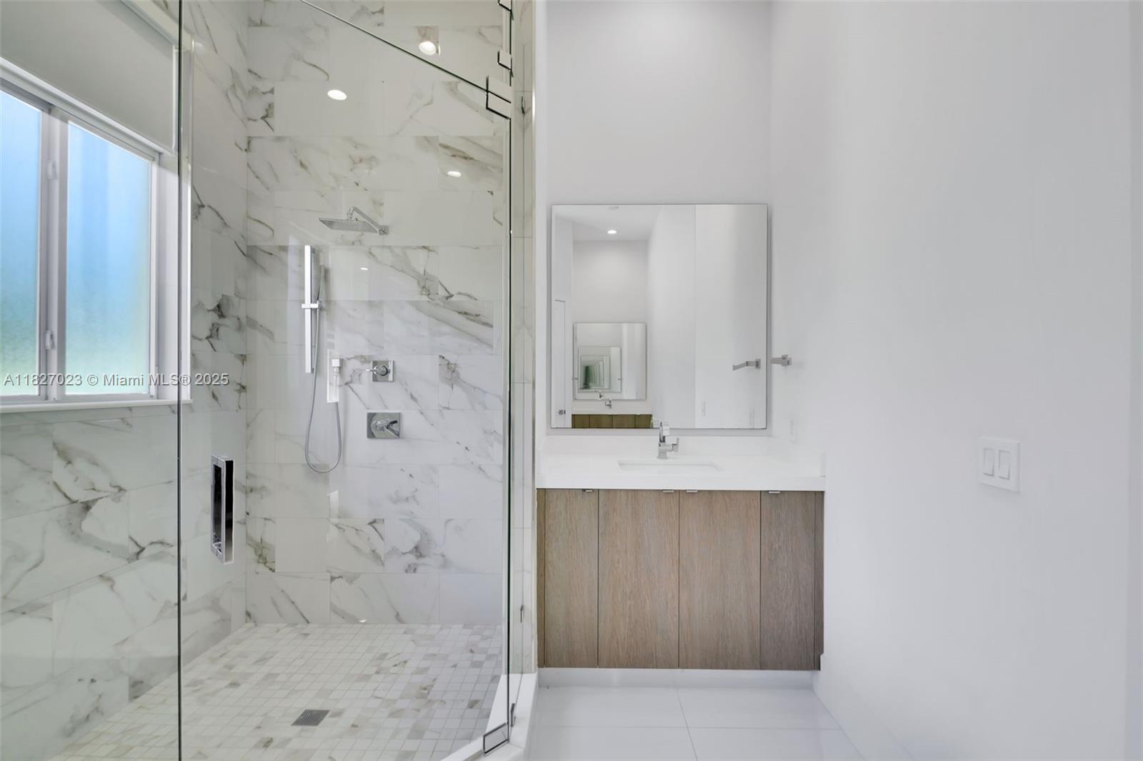 WEST GROVE - Residential Lease