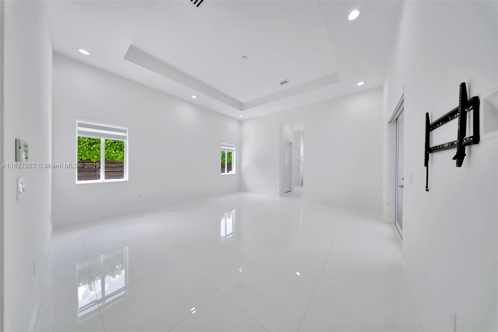 WEST GROVE - Residential Lease