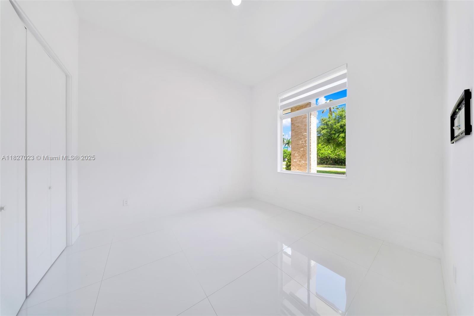 WEST GROVE - Residential Lease