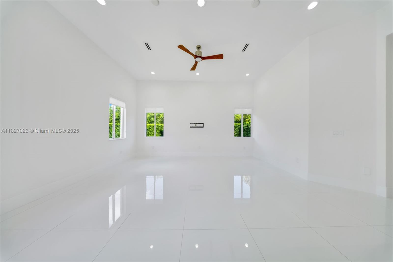 WEST GROVE - Residential Lease