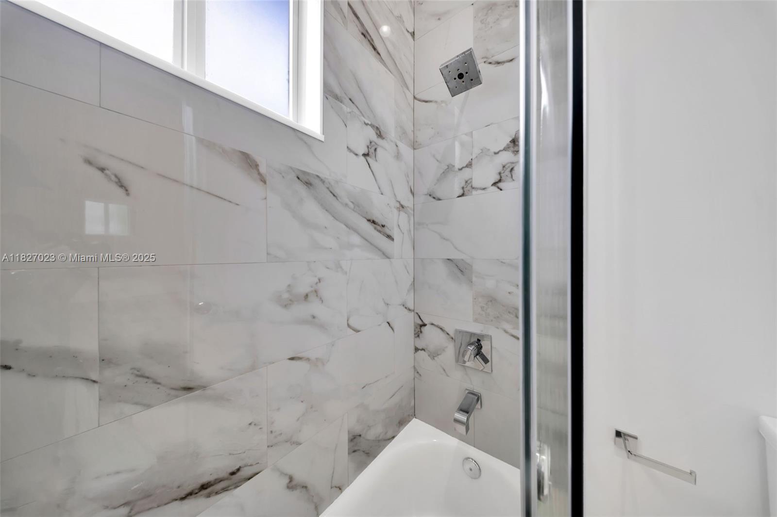 WEST GROVE - Residential Lease