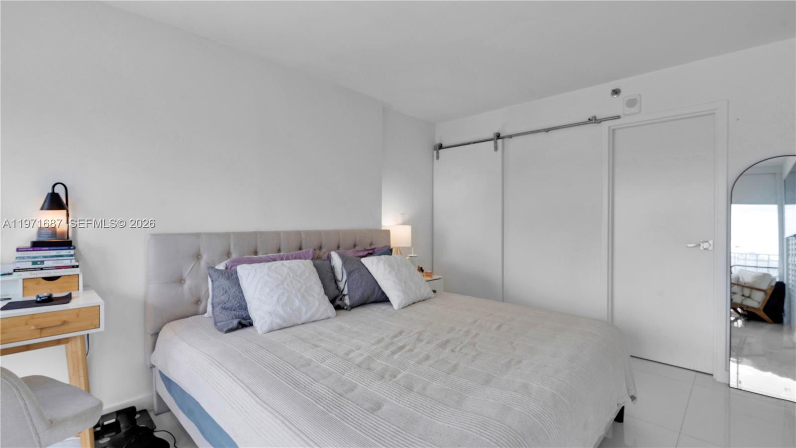 THE GRANDVIEW PALACE COND - Residential