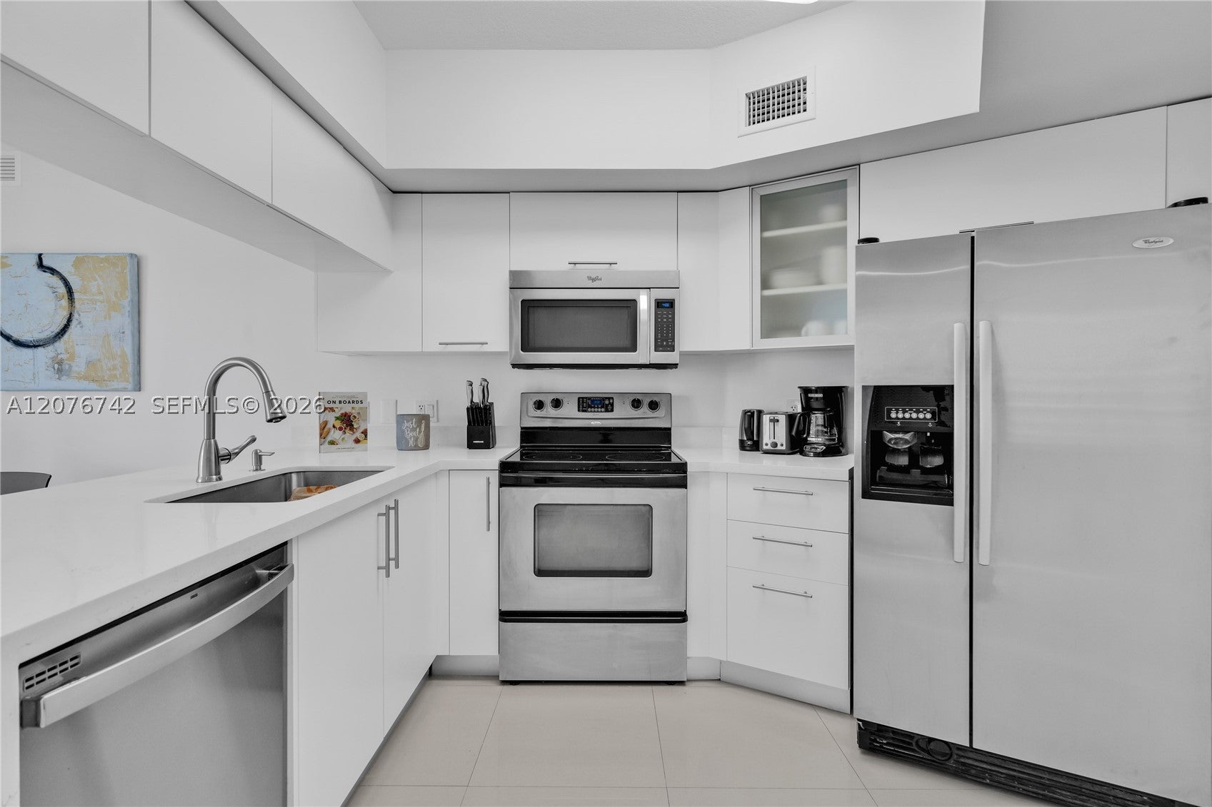 1750 N Bayshore Dr 1602