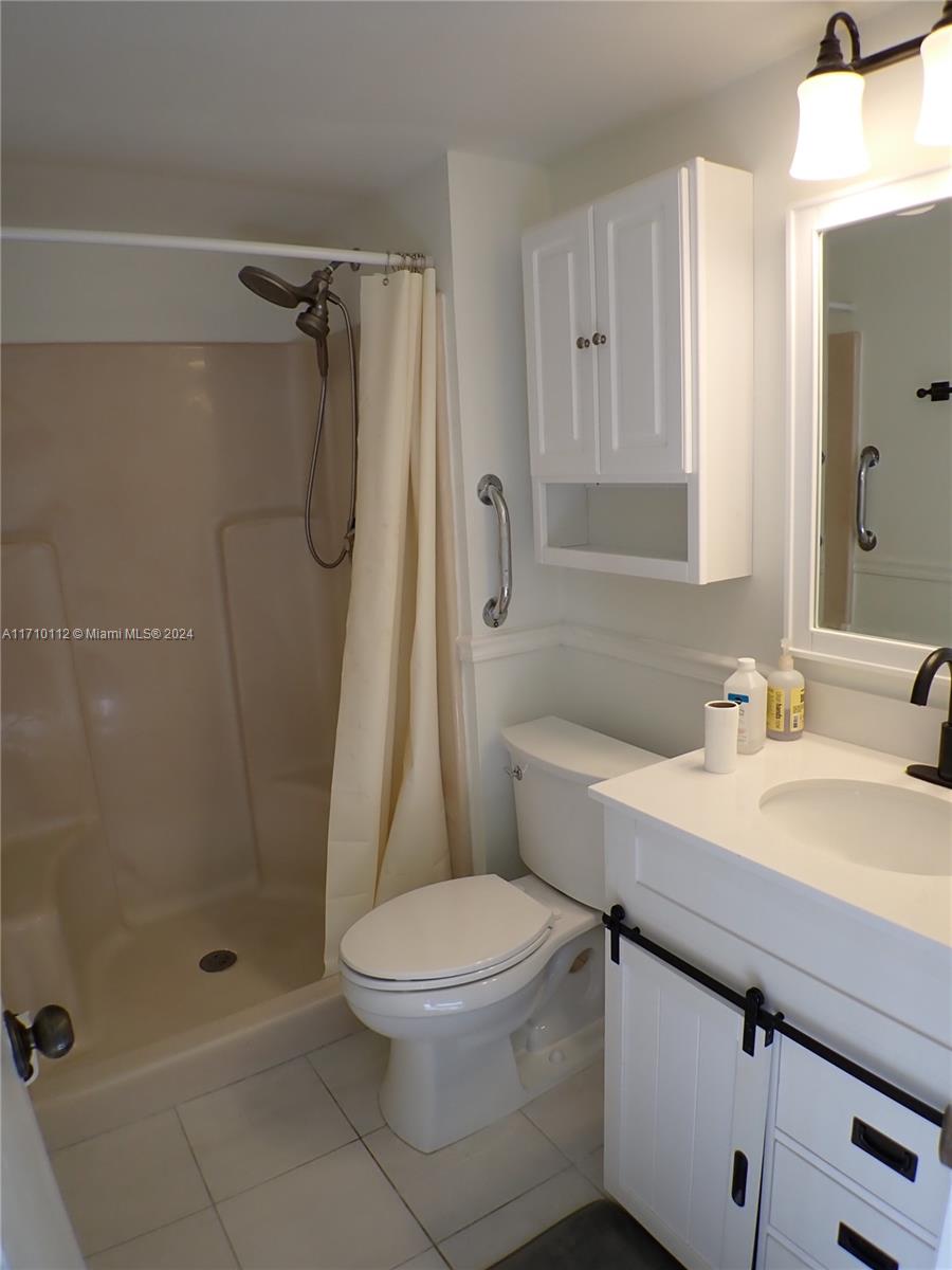 CHASEWOOD OF JUPITER COND - Residential