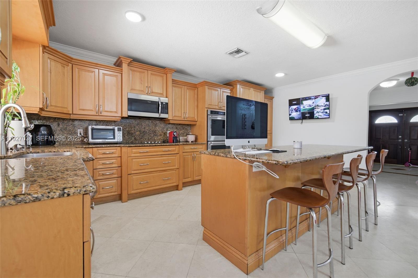 DIPLOMAT GOLF ESTATES - Residential