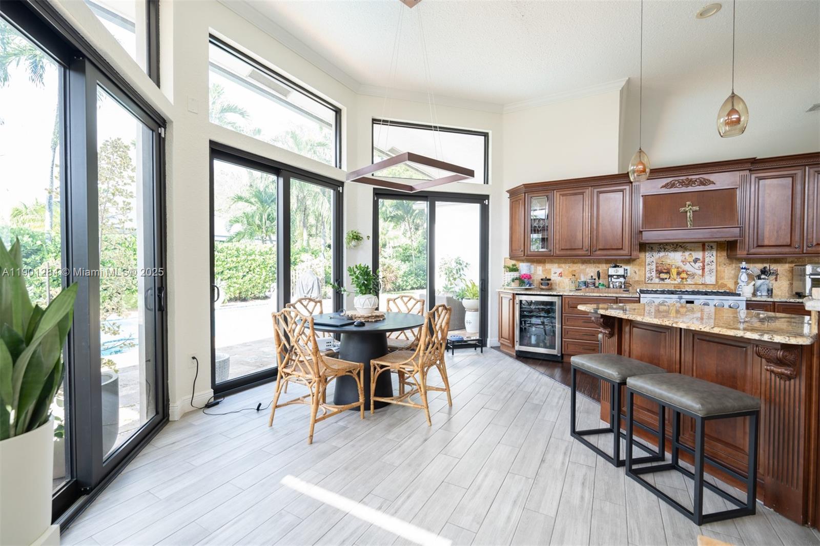 CUTLER COUNTRY GROVES PLA - Residential