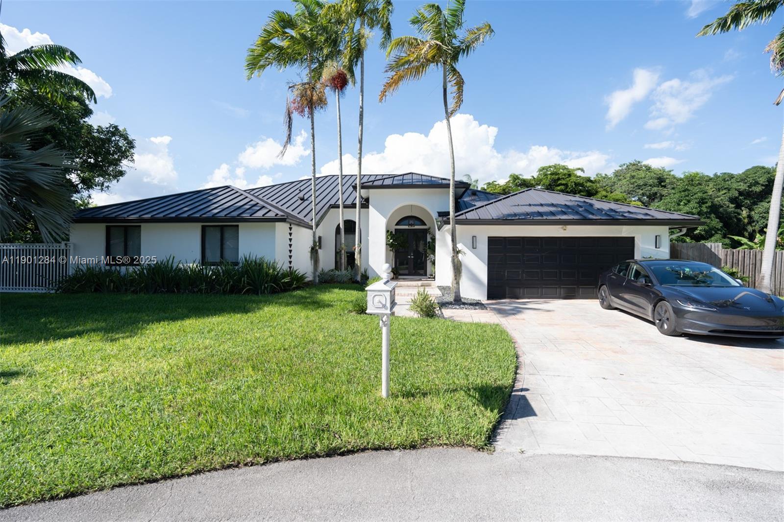 CUTLER COUNTRY GROVES PLA - Residential