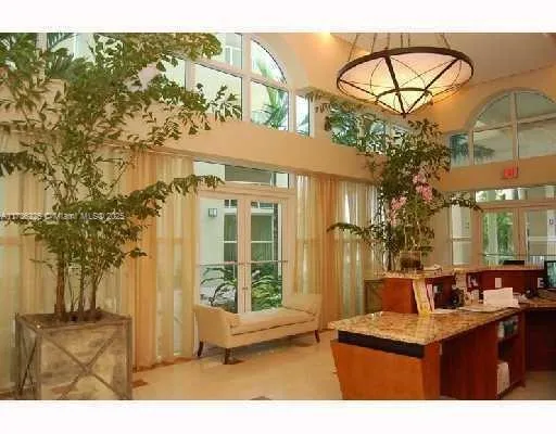 Aventura, Florida 33180, United States, 2 Bedrooms Bedrooms, ,3 BathroomsBathrooms,Residential,Active,10326