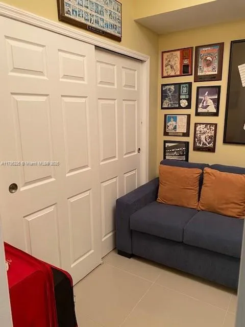 Aventura, Florida 33180, United States, 2 Bedrooms Bedrooms, ,3 BathroomsBathrooms,Residential,Active,10326