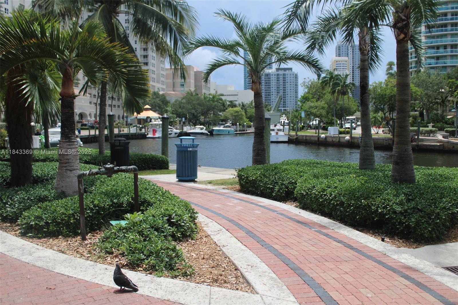 LAS OLAS BY THE RIVER CON - Residential Lease