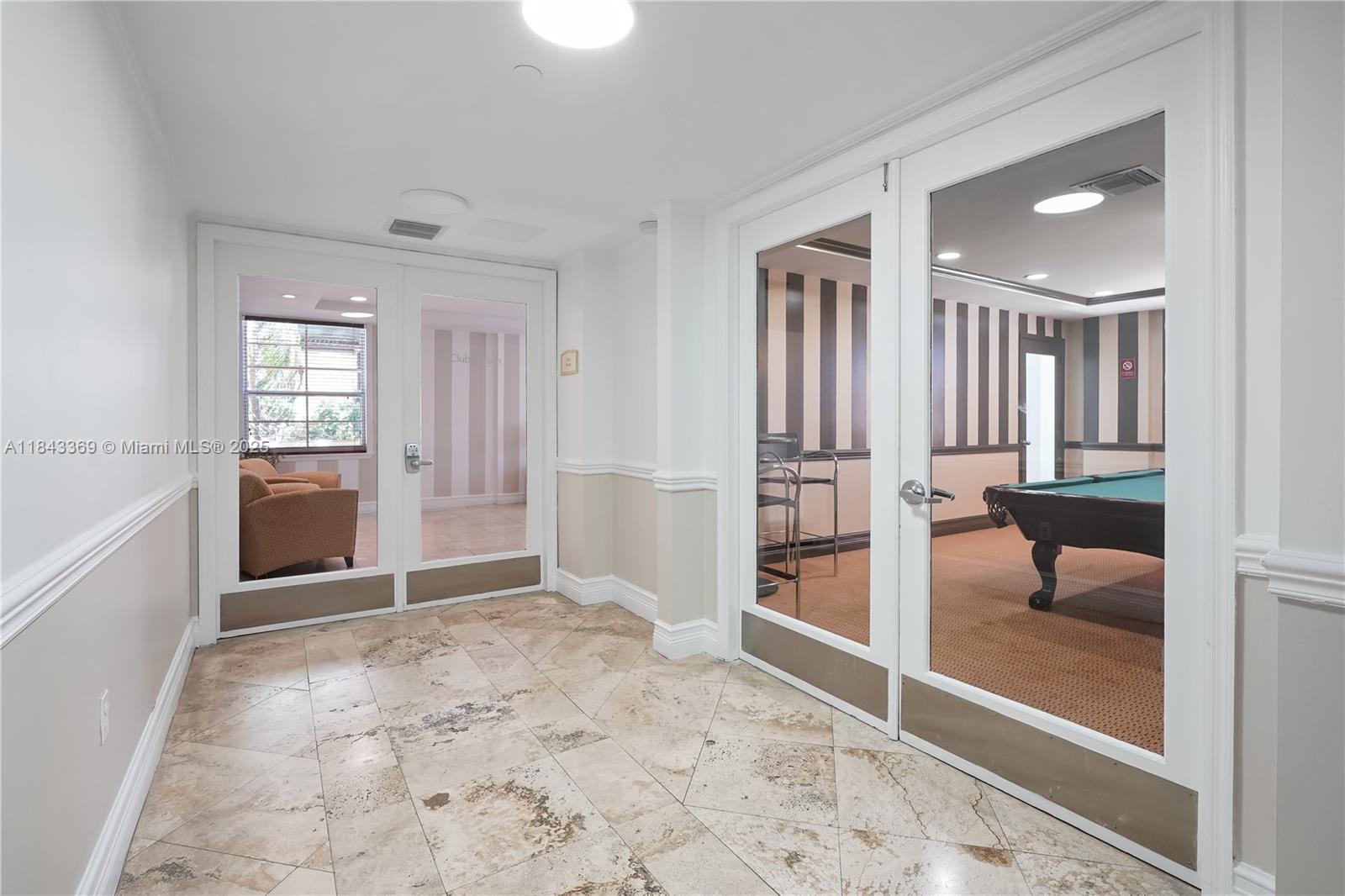 LAS OLAS BY THE RIVER CON - Residential Lease