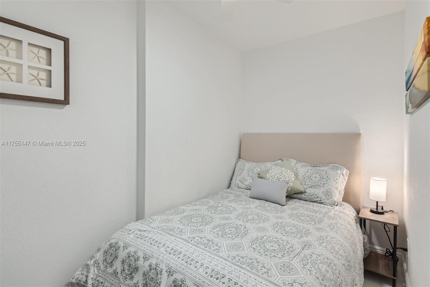 WAVE CONDO - Residential Lease