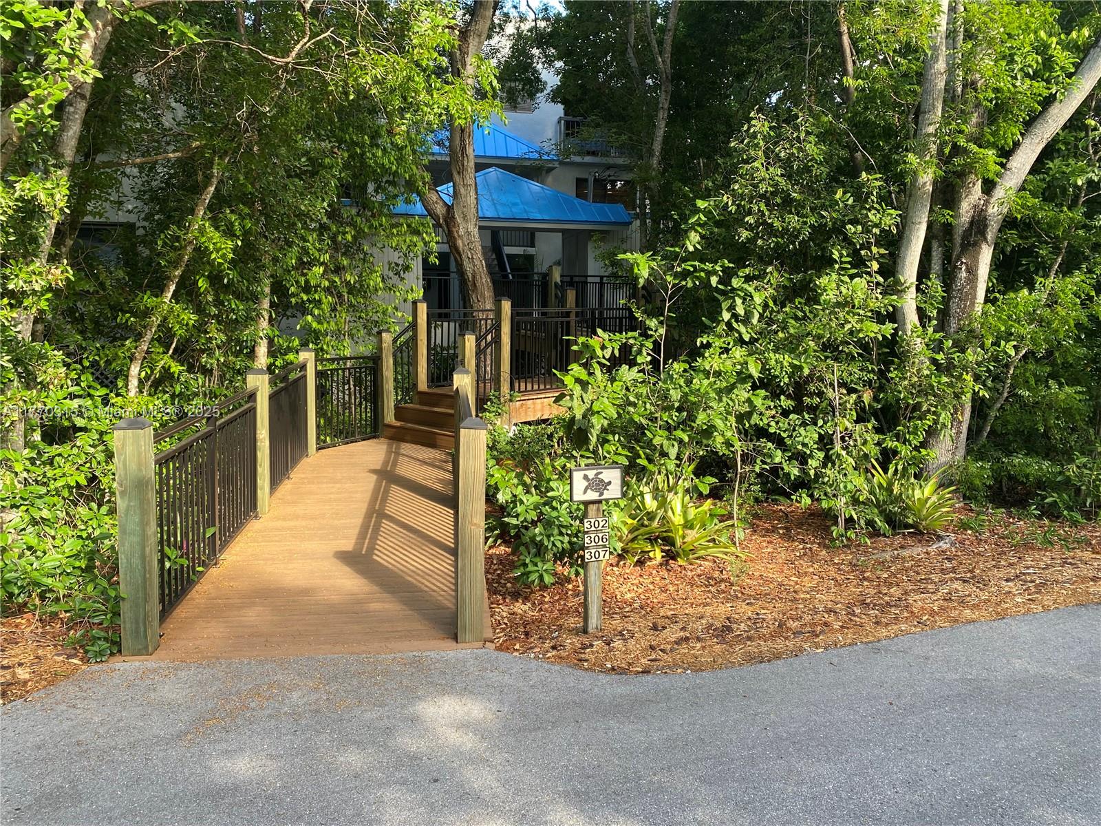 Property for Sale at 307 Sanctuary Dr 307, Key Largo, Monroe County, Florida - Bedrooms: 2 
Bathrooms: 3  - $895,000