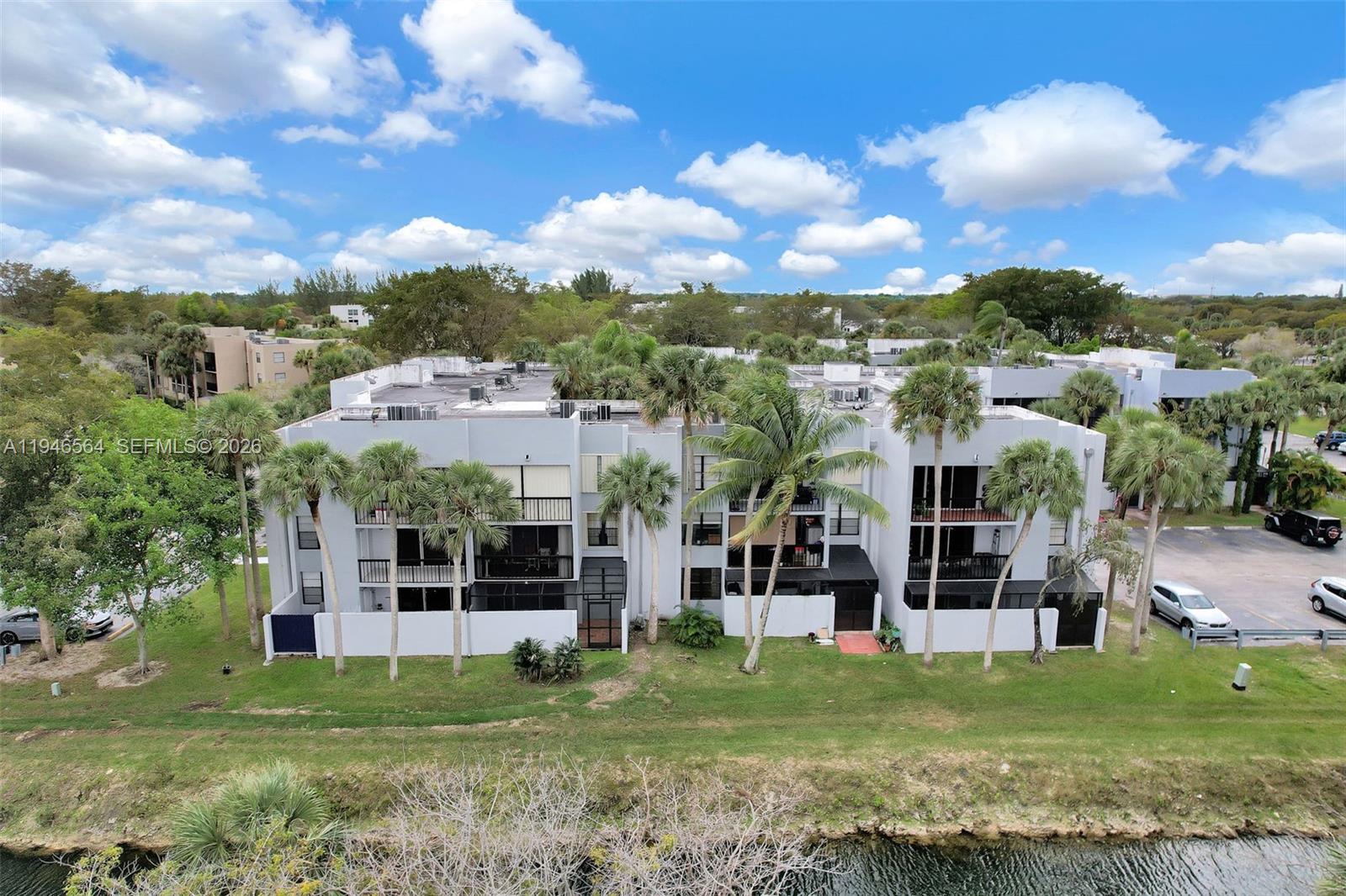 GARDENS OF KENDALL SO CON - Residential