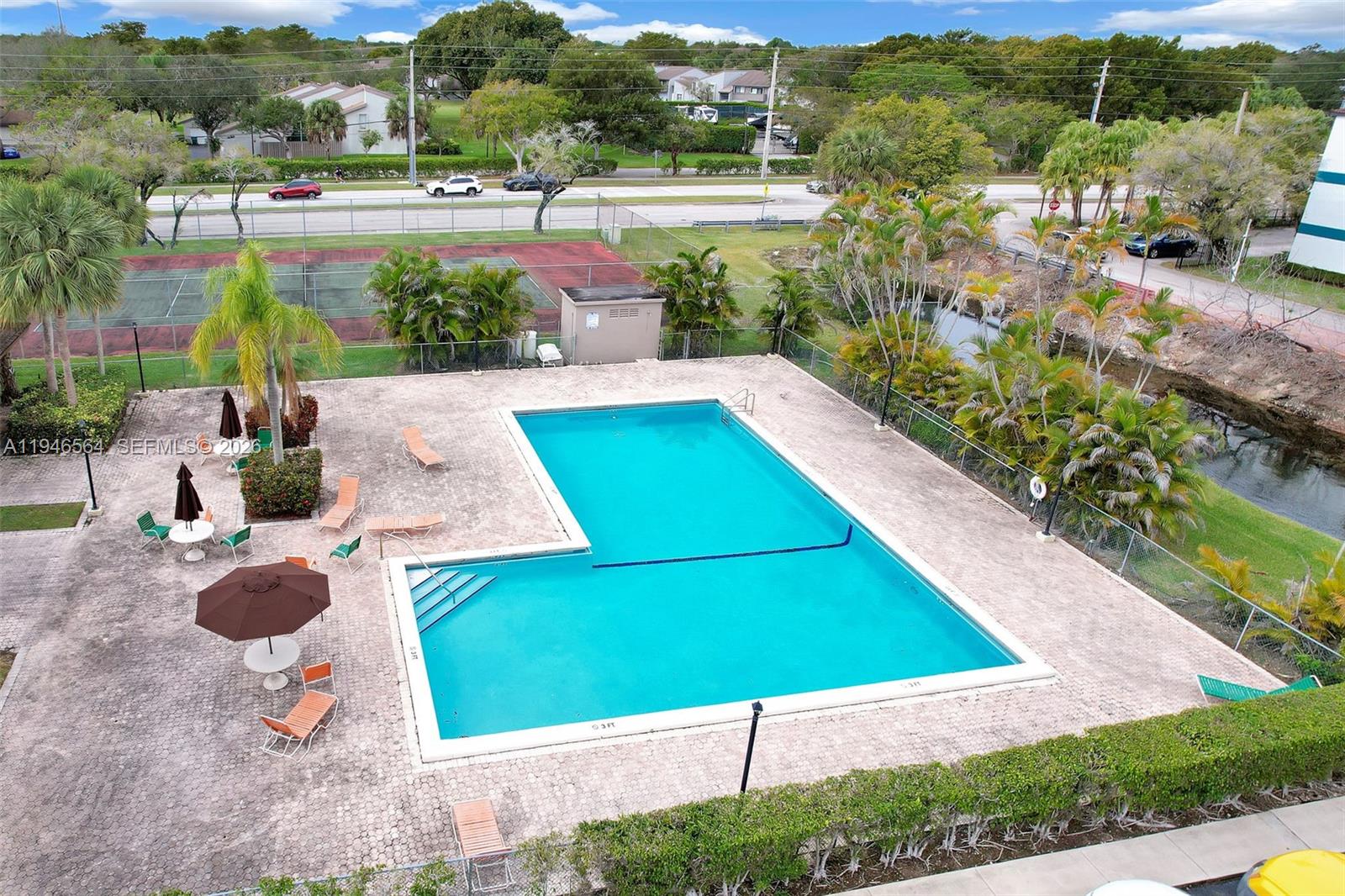 GARDENS OF KENDALL SO CON - Residential