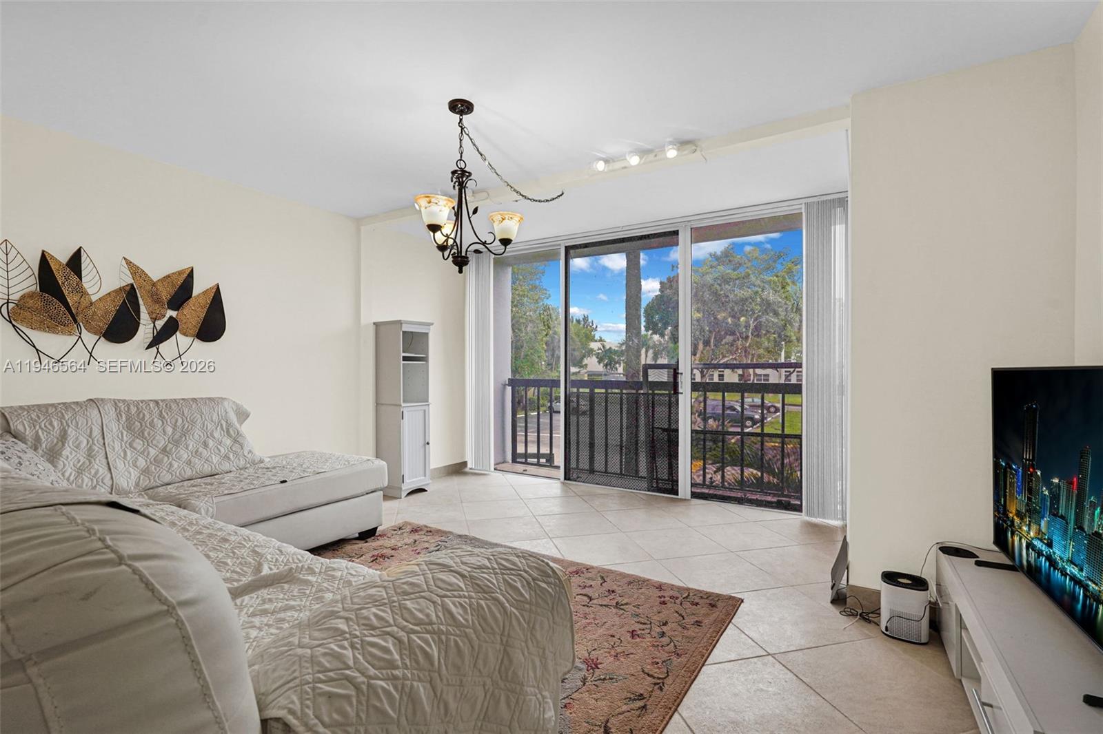 GARDENS OF KENDALL SO CON - Residential