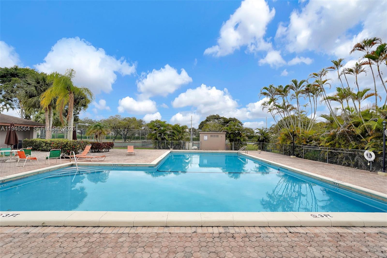 GARDENS OF KENDALL SO CON - Residential