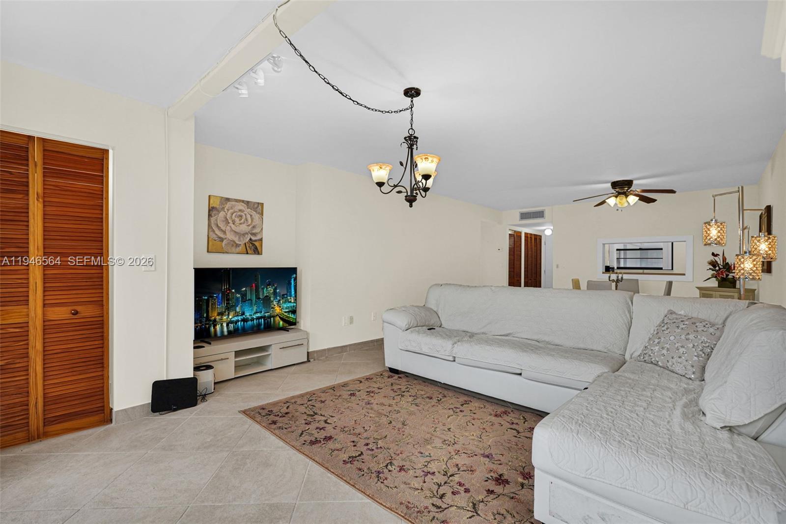 GARDENS OF KENDALL SO CON - Residential