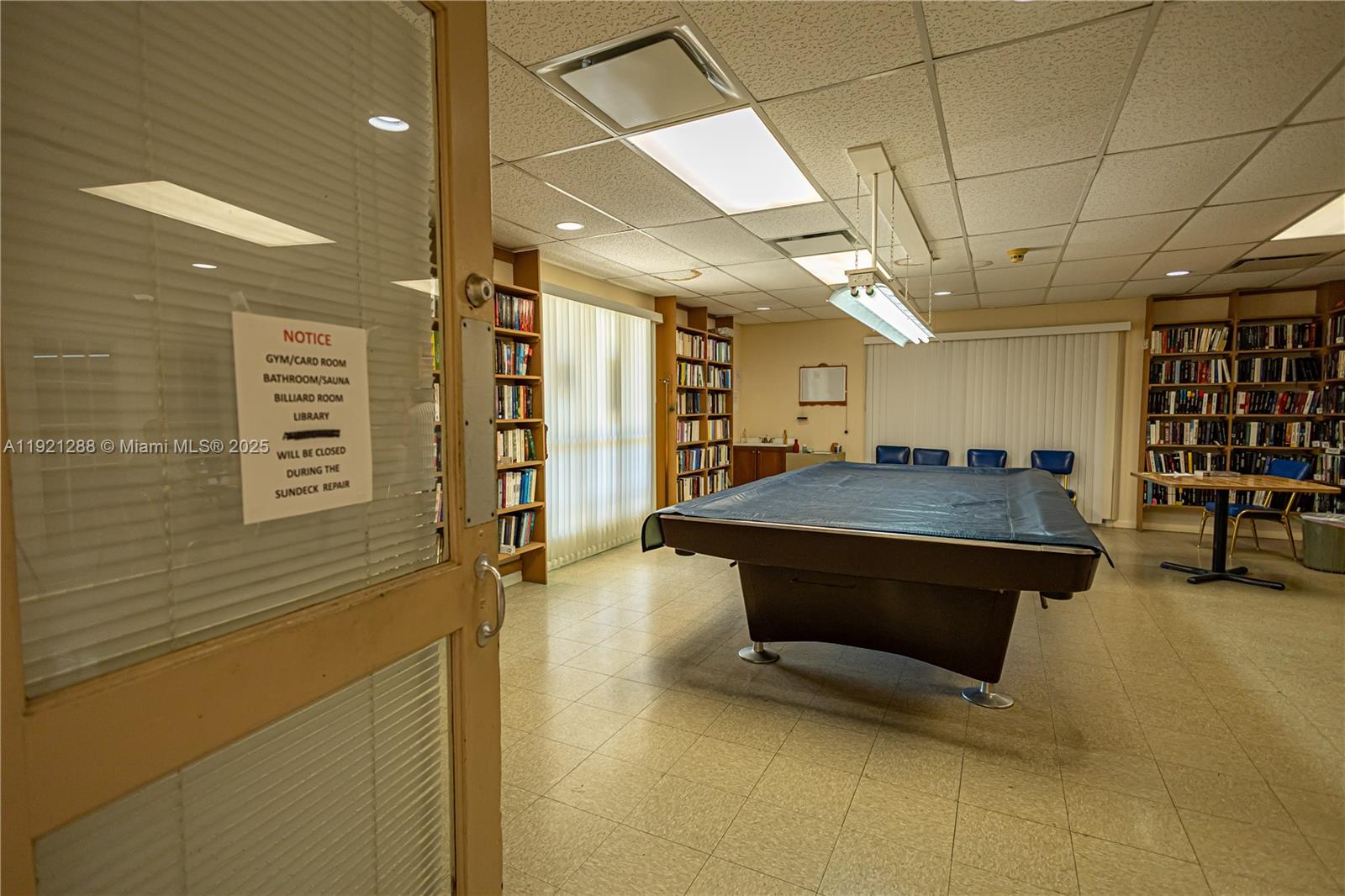 MAR-LEN GARDENS NO 12 COR - Residential