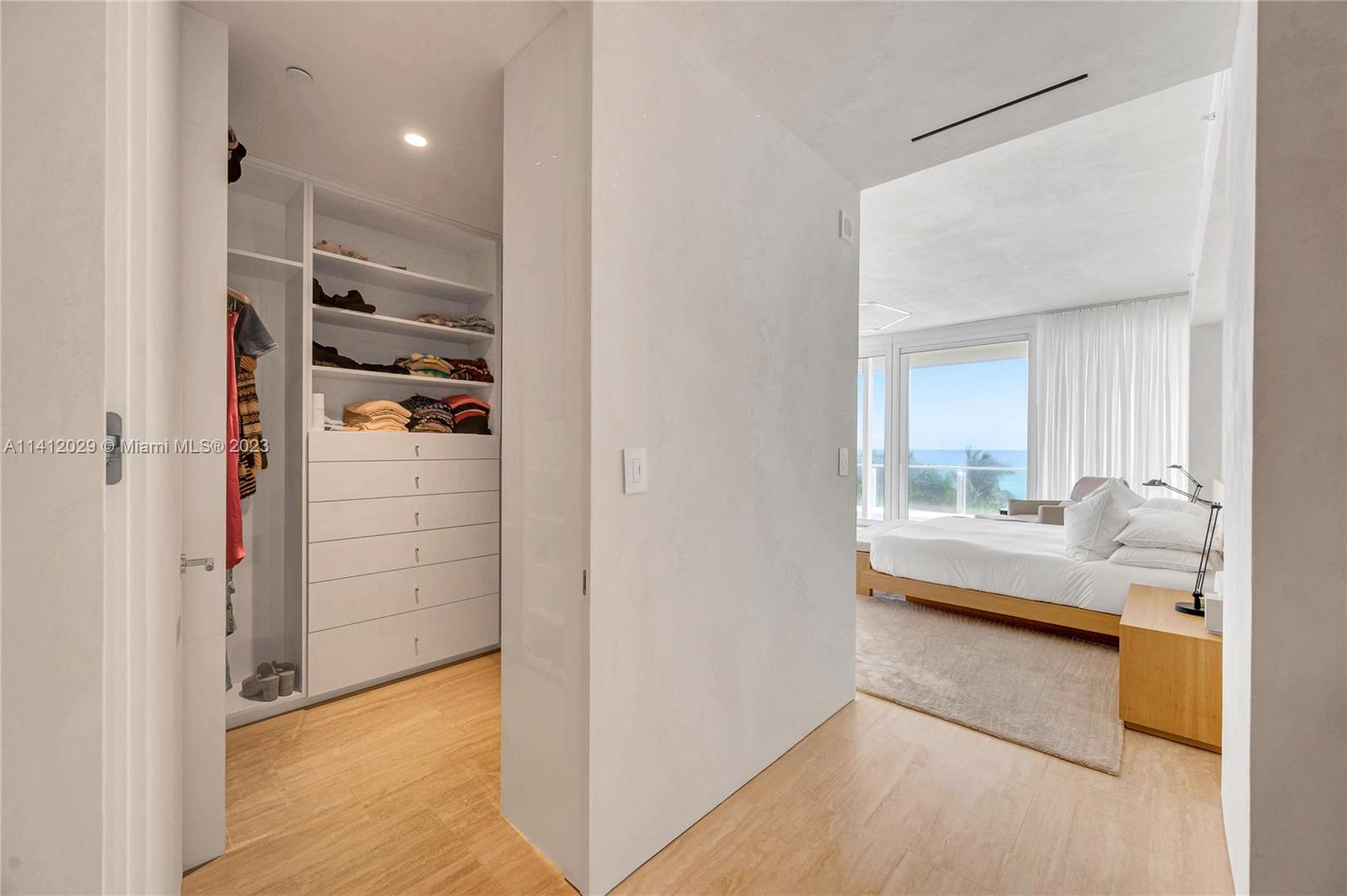 SURF CLUB CONDO - Residential